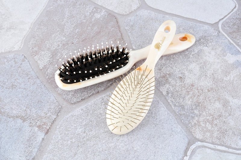Goody Bag-Superb Shell Series Hair Comb Set | Pandora's Beauty Box - Makeup Brushes - Plastic Multicolor
