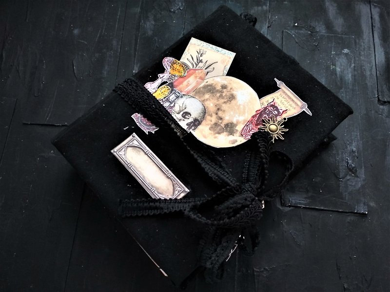 กระดาษ สมุดบันทึก/สมุดปฏิทิน สีดำ - Gothic Magical notebook handmade notebook diary handmade spell book of shadows