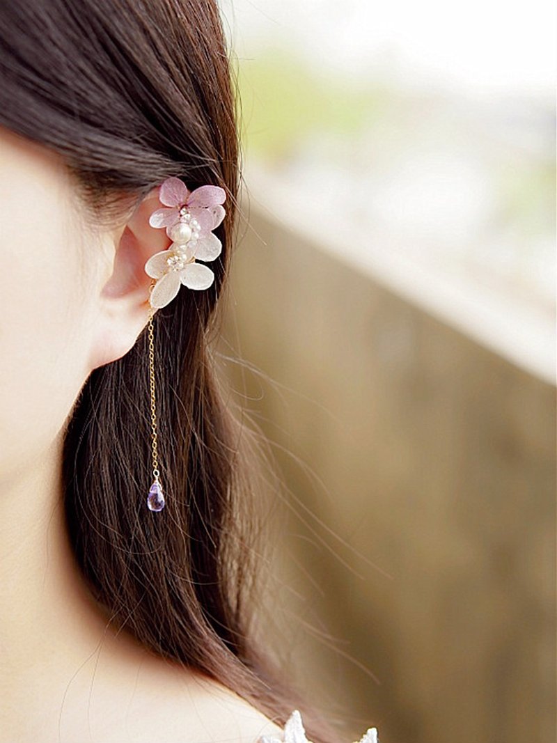 Original | [Purple Dance Falling Objects] Immortal swaying hydrangea immortal flower cluster soft cushion ear clip ear bone clip - ต่างหู - พืช/ดอกไม้ สีม่วง