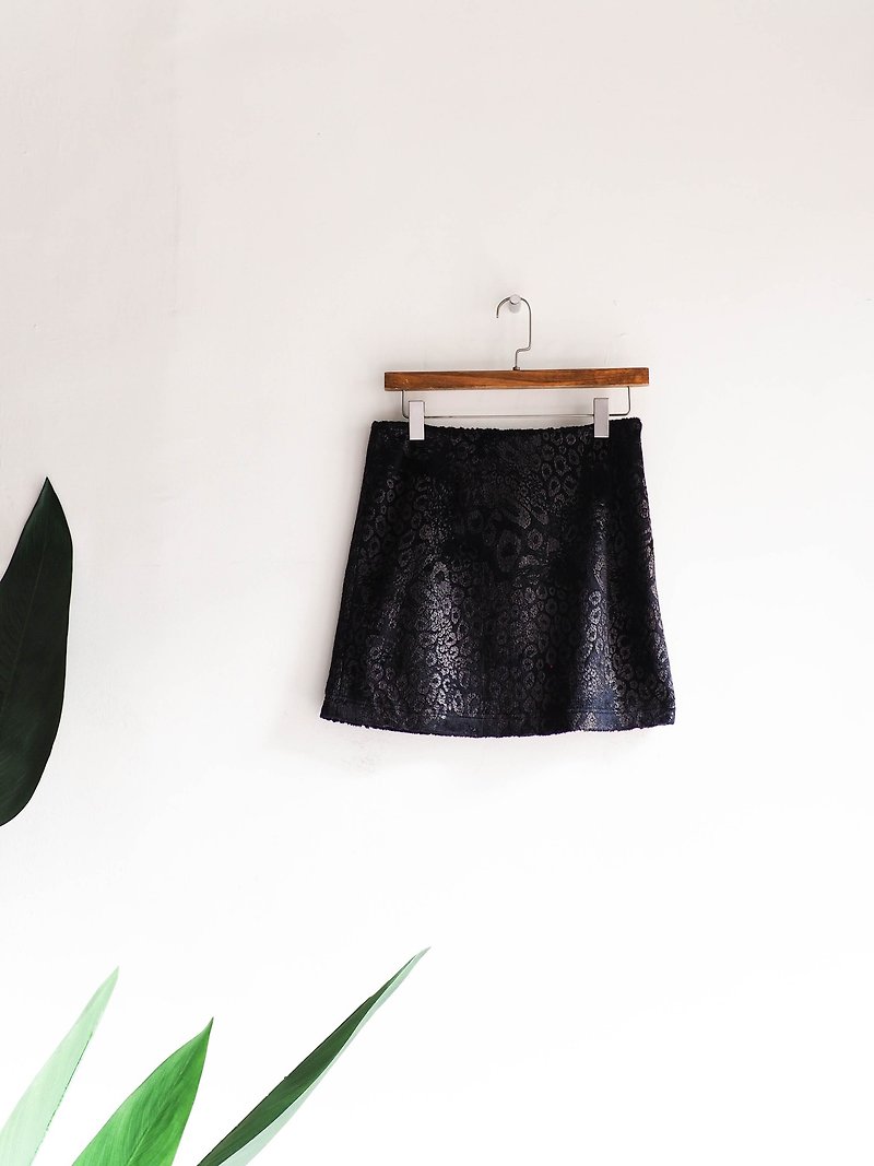 Heshuishan-pure black fluff press gilded youth journal cotton antique straight narrow skirt Japanese college students vintage dress vintage - กระโปรง - เส้นใยสังเคราะห์ สีดำ