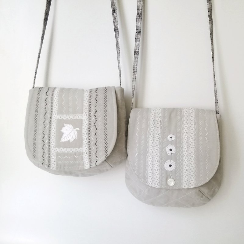 Small crossbody fabric purse, Embroidered messenger bag, Canvas purse for womens - 側背包/斜背包 - 棉．麻 灰色