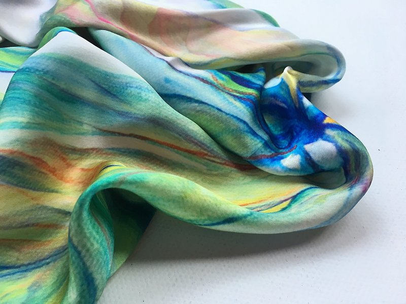 厚樸 艺术方絲巾 100CM 之一 - 絲巾 - 絲．絹 綠色