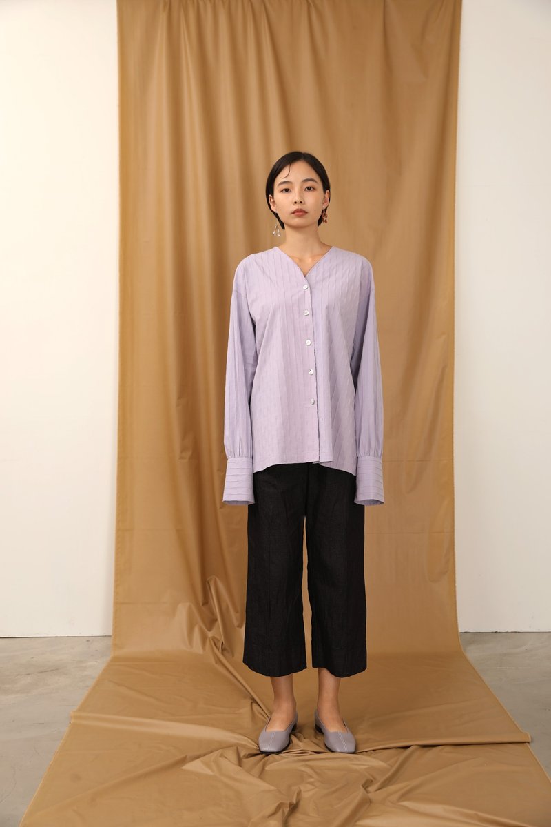 Simple buttoned sleeve shirt - Women's Shirts - Cotton & Hemp Purple