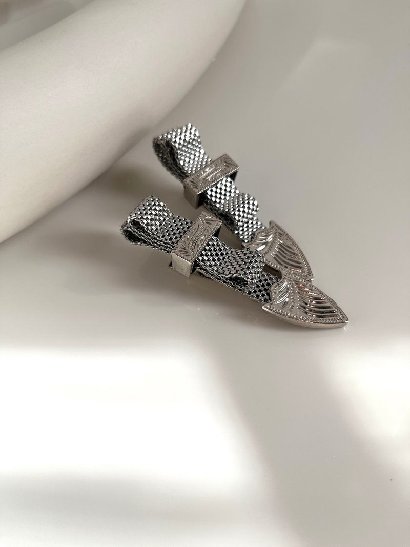 metal ribbon clip ヘアアクセサリー ヘアーカフ リボン ベルベット ヘアクリップ - ヘアアクセサリー - 金属 シルバー