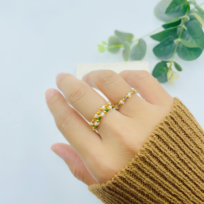 Running towards you rice pearl ring single style - แหวนทั่วไป - พลาสติก หลากหลายสี