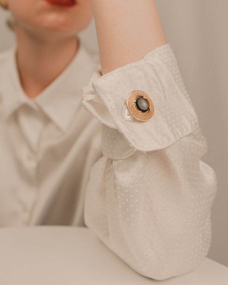 Vintage Oval Black Glass Stone Gold Cufflinks - 袖扣 - 貴金屬 黑色