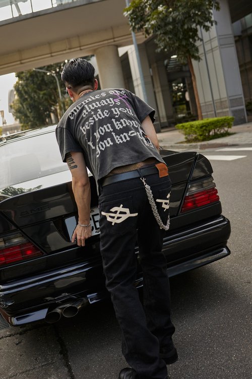 .67ARROW .67ARROW CITY COWBOii FLARE JEANS BLACK 靴型牛仔褲 黑色丹寧