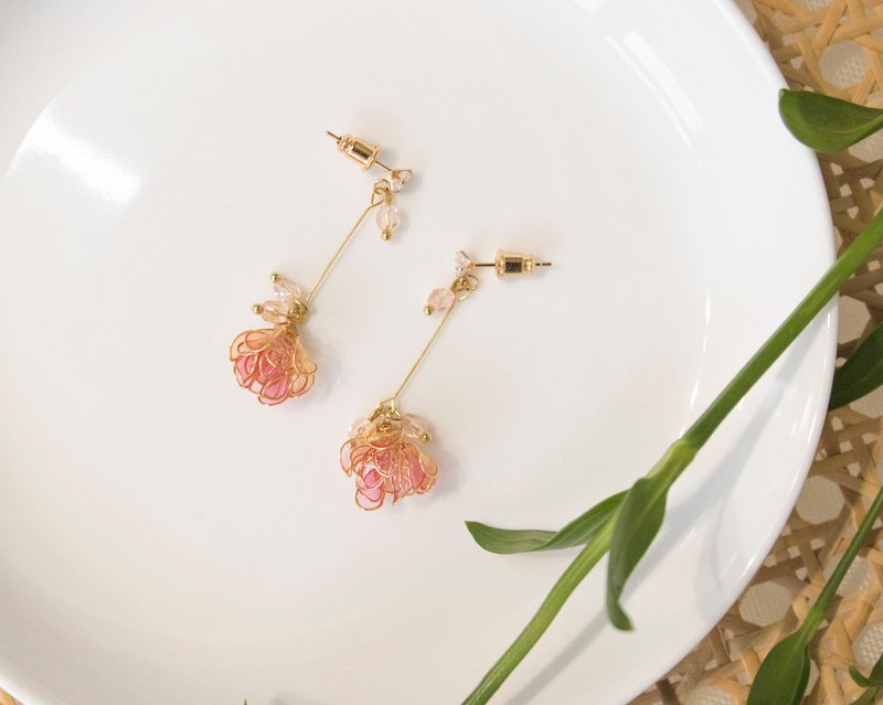 紅花-No.28 - 耳環/耳夾/耳骨夾 - 樹脂 紅色