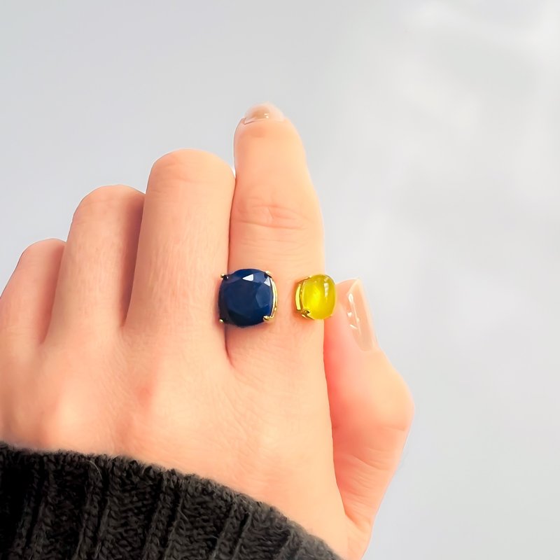 Lapis Lazuli & Yellow Prehnite  Ring【gift box】 - แหวนทั่วไป - เครื่องประดับพลอย สีเหลือง