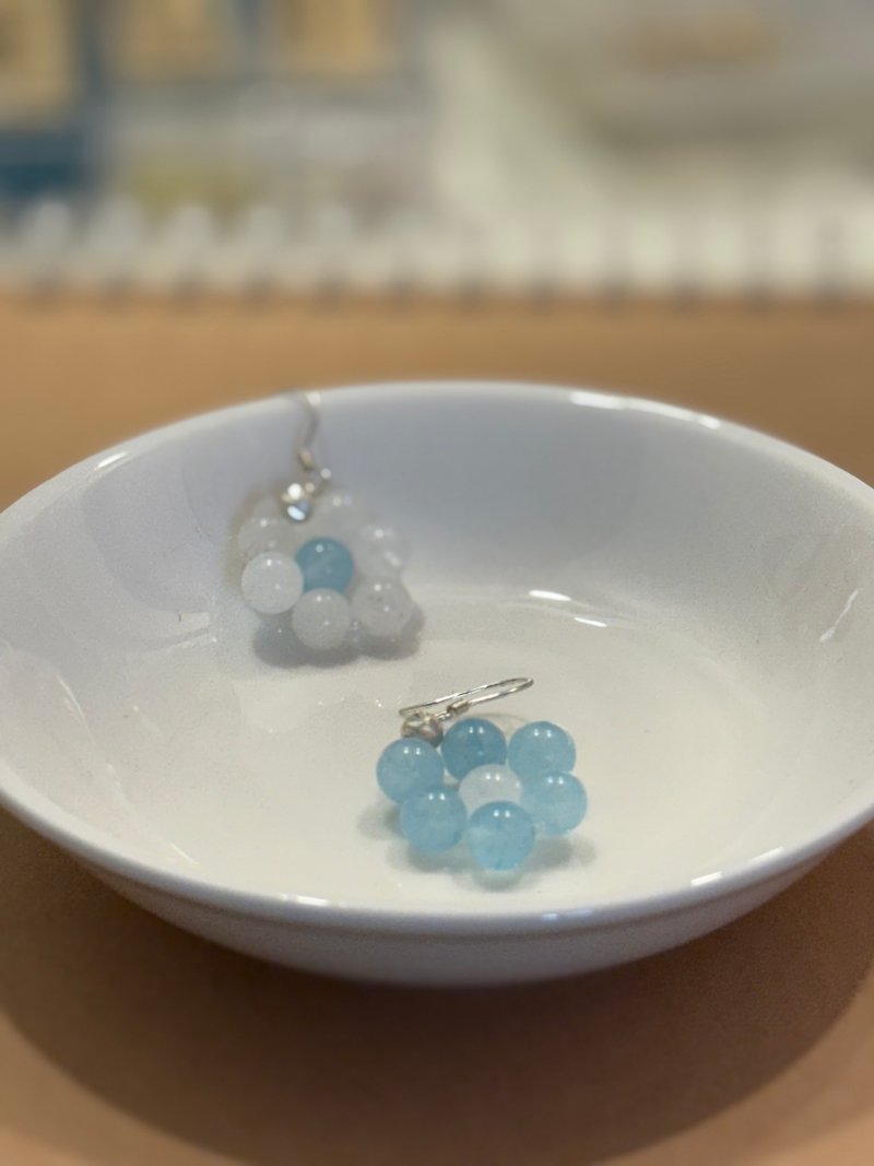 蒼穹之下 - 耳環/耳夾/耳骨夾 - 水晶 藍色