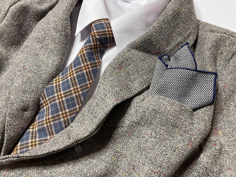 Blue and Yellow Checkered British Style Neckties - เนคไท/ที่หนีบเนคไท - ผ้าฝ้าย/ผ้าลินิน หลากหลายสี