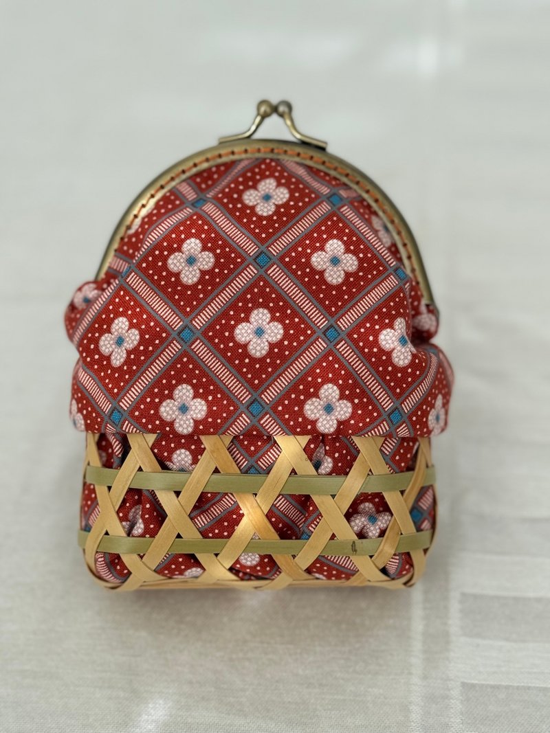 Hexagonal Bamboo Weave Kisslock Pouch – Red - Coin Purses - Bamboo Red