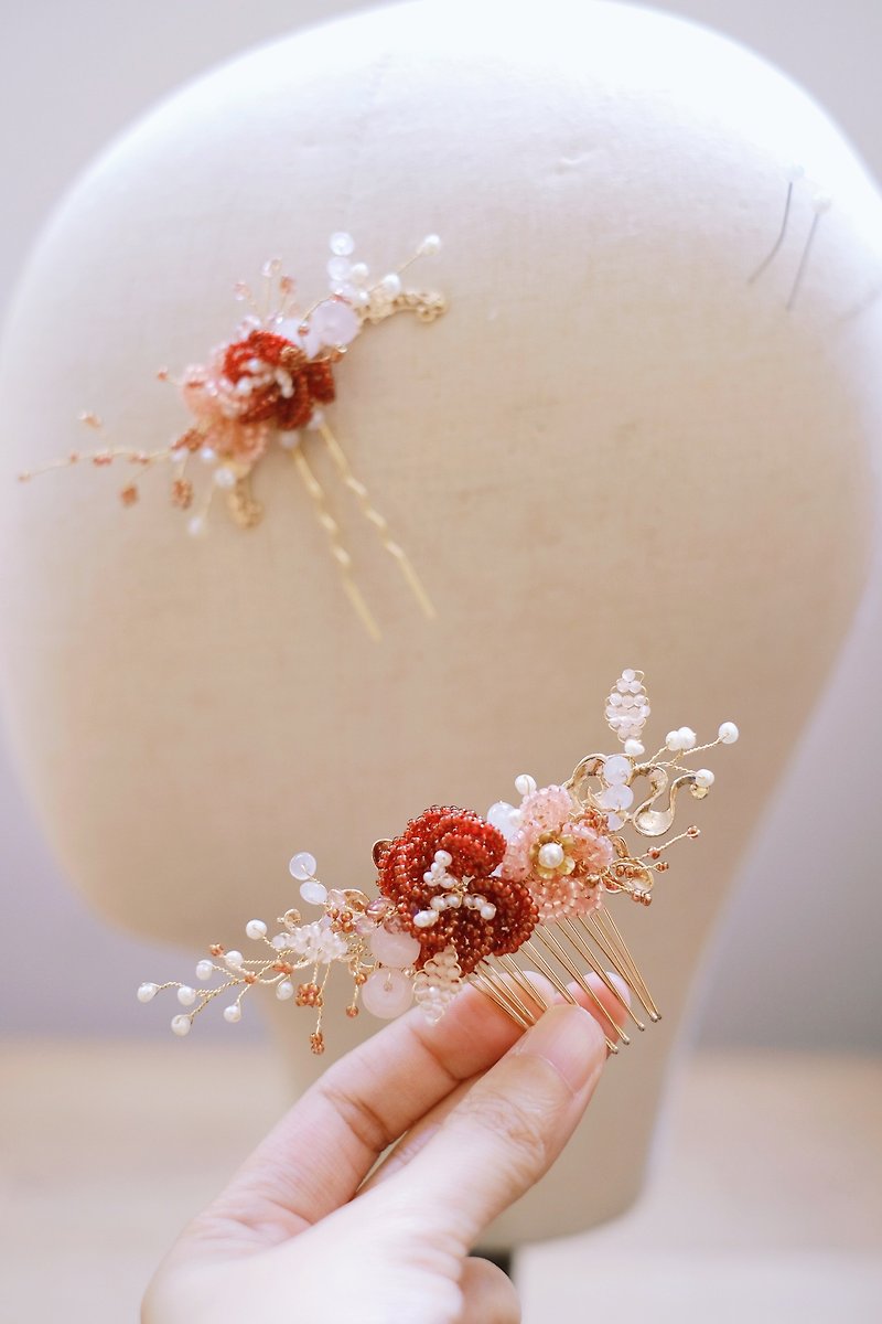 Bridal Headpiece gorgeous bridal Chinese style headwear - Japanese rice bead flower type (1 set of 2 pieces) - Hair Accessories - Crystal Red