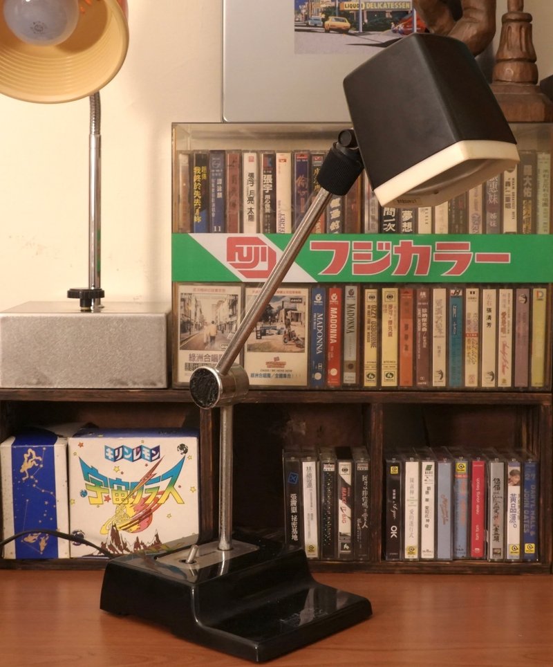 日本 昭和 1980年 National 國際牌 LB-487 檯燈 桌燈 夜燈 古物 - 燈具/燈飾/燈罩 - 其他金屬 黑色