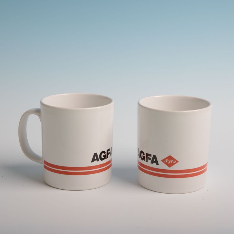 桑惠商號 1995 英國 AGFA 愛克發 古董馬克杯Vintage Mug / 一個 - 其他杯子 - 陶 白色