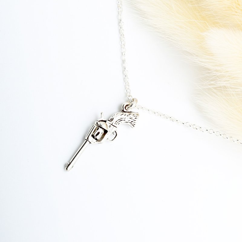 Mini pistol Gun s925 sterling silver necklace Valentine's Day gift - Necklaces - Sterling Silver Silver