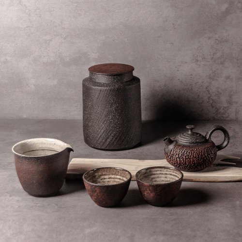 上作美器 無我系列 - 承煙赤巖茶器
