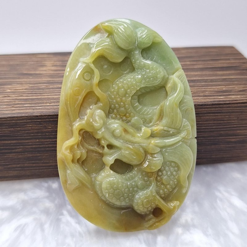 Rare Yellow and Green Royal Jade Dragon Brand Pendant | Natural Burmese Jade A Grade Jadeite - สร้อยคอ - หยก 