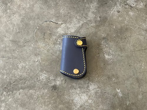 Mini5 leather craft life 【Mini5】手工縫線汽車鑰匙包/偉士牌鑰匙(藍)