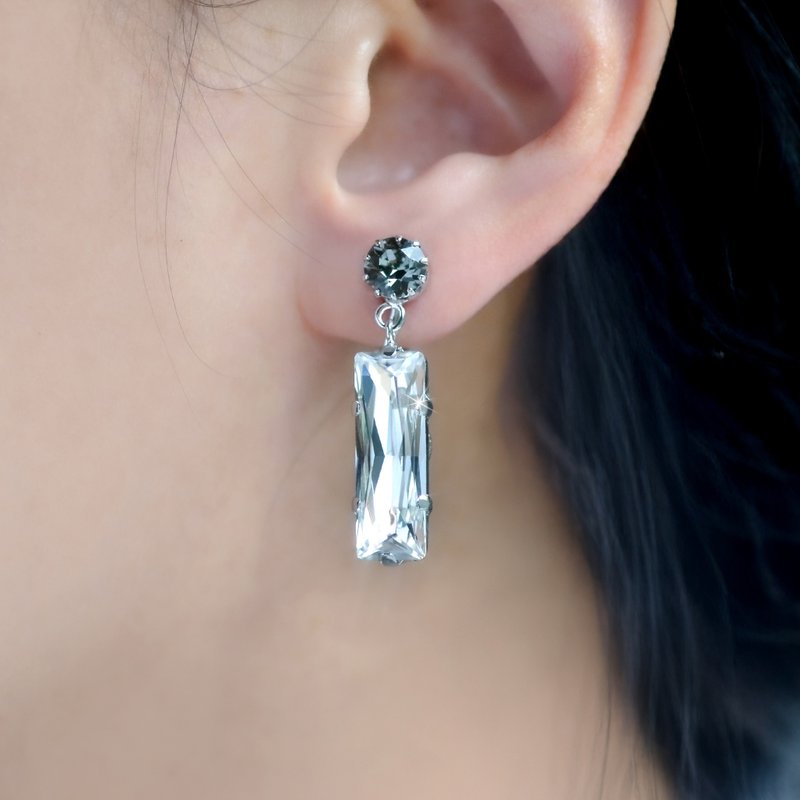 Austrian princess baguette earrings ~ Black X White X Black Diamond - ต่างหู - คริสตัล 