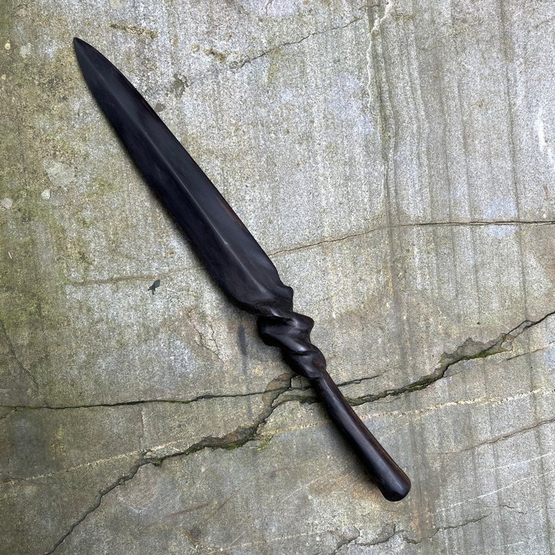 I sell the sword Demon Sword Genesis Pocket Demon Sword Demon Knife Paperweight - Items for Display - Wood Black