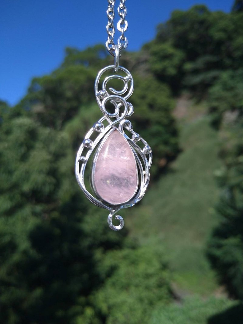 Pink morganite sterling Stone necklace - สร้อยคอ - คริสตัล 