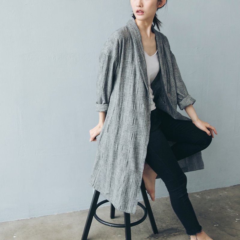 Single-length version of the coat - Plaid - Women's Casual & Functional Jackets - Wool Silver