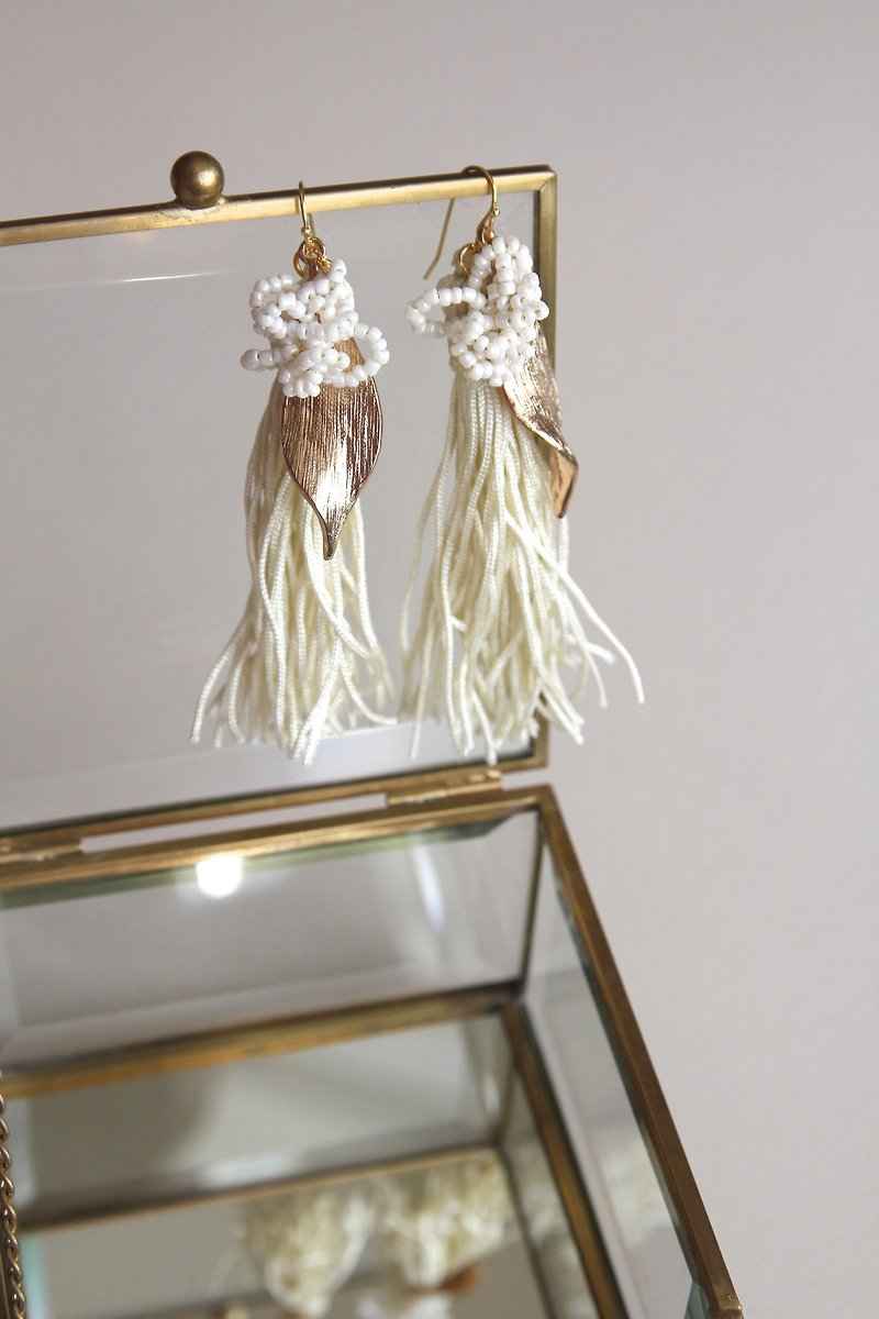 Floral Earrings , Flower Earrings , Artificial Flower Earrings ,Jewellery       - Earrings & Clip-ons - Silk White