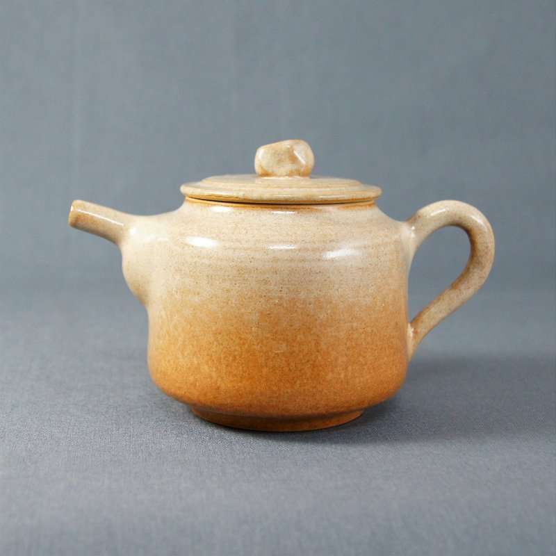 黃昏掛釉茶壺-容量約350ml - 茶壺/茶杯/茶具 - 陶 橘色