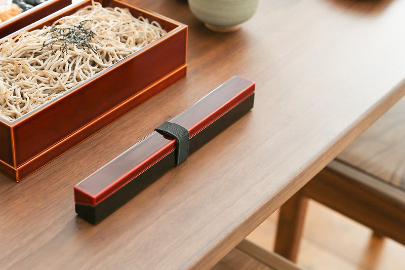 Hida Shunkei Fukuju Lacquerware Shop Chopstick Box Ichimatsu - Chopsticks - Wood Brown