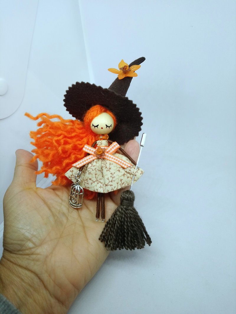 Witch brooch doll - Brooches - Wood Orange
