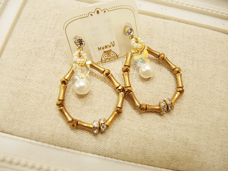 § HUKUROU§ brass bamboo crystal butterfly earrings - ต่างหู - โลหะ 