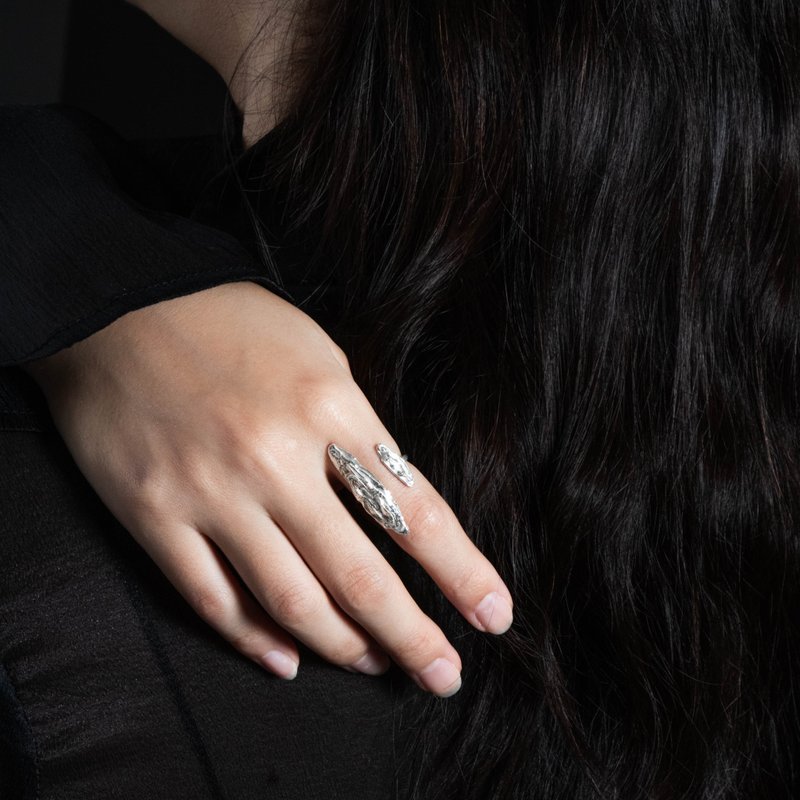 Sedimentary I 【峦】mountain-shaped open ring - sterling silver - แหวนทั่วไป - เงินแท้ สีเงิน