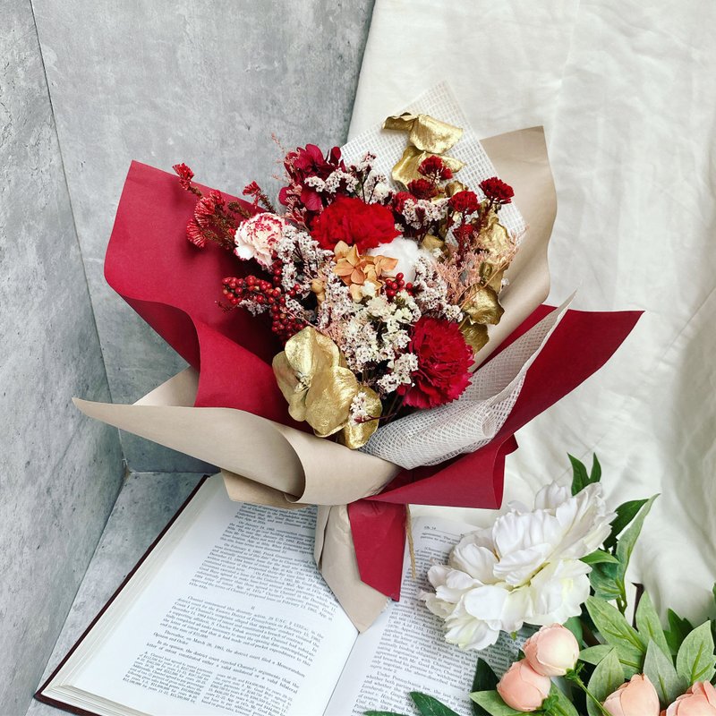 [Carnation Eternal Flower Bouquet] Iron Man Mom—Almighty God-type Mother | Eternal Flowers | Dried Flowers - ช่อดอกไม้แห้ง - พืช/ดอกไม้ สีแดง