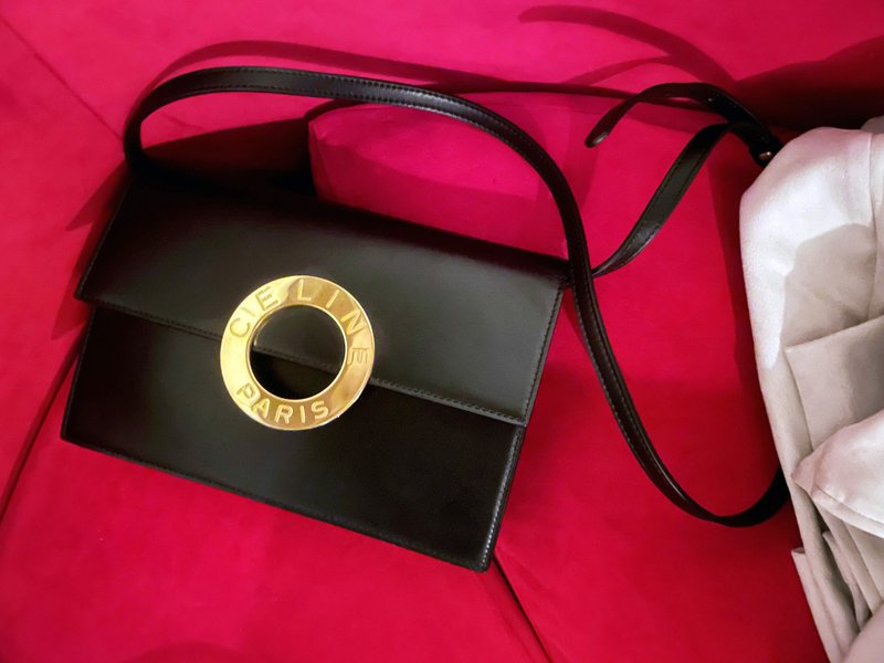 中古美品 CELINE 黑大金環信封包單肩包斜揹包斜背包斜揹袋手拿包 - 側背包/斜背包 - 真皮 黑色