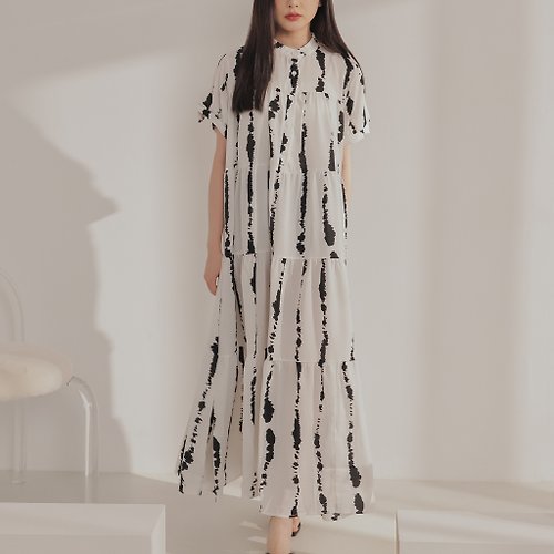NO216 波紋圖騰-短袖寬鬆洋裝-黑白色