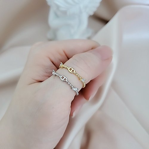 K Jewelry by Katerina 黃銅戒指 ~ 鍍18K金 線條戒指 ~ 豬鼻鍊 ~ 鋯石珠珠 ~ 疊戴戒指