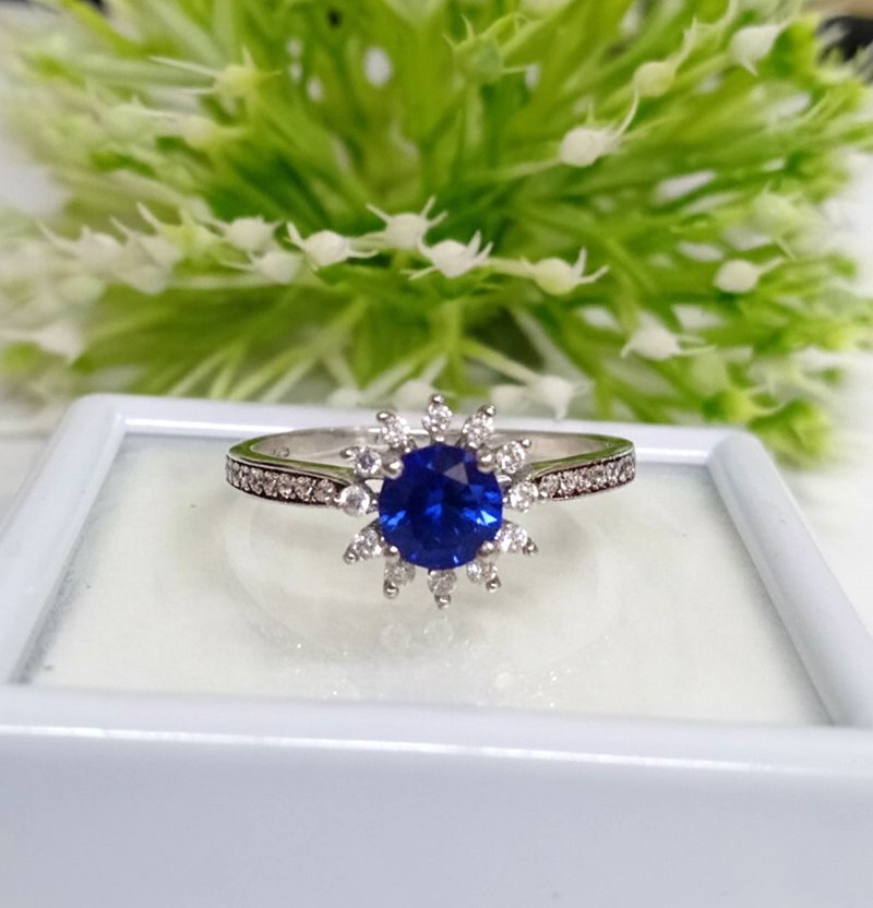 7 mm  Natural blue sapphier ring silver sterling wedding size 7.0 free resize - 戒指 - 純銀 藍色