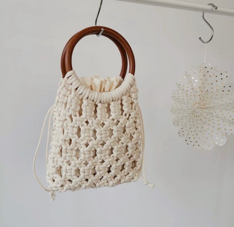 Macrame Woven Bag *Multiple Colors - กระเป๋าแมสเซนเจอร์ - ผ้าฝ้าย/ผ้าลินิน ขาว