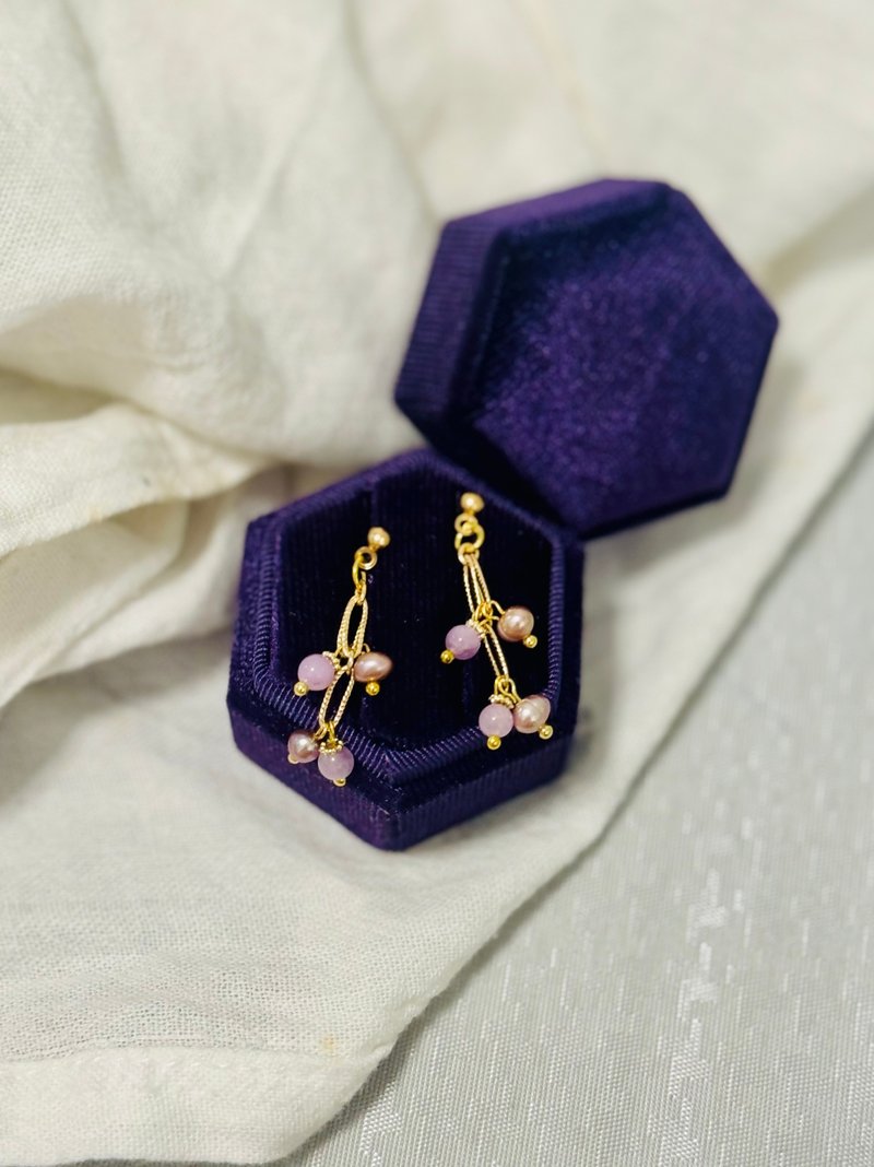 水晶系列 - 薰衣草與珍珠耳環 - 耳環/耳夾/耳骨夾 - 珍珠 紫色