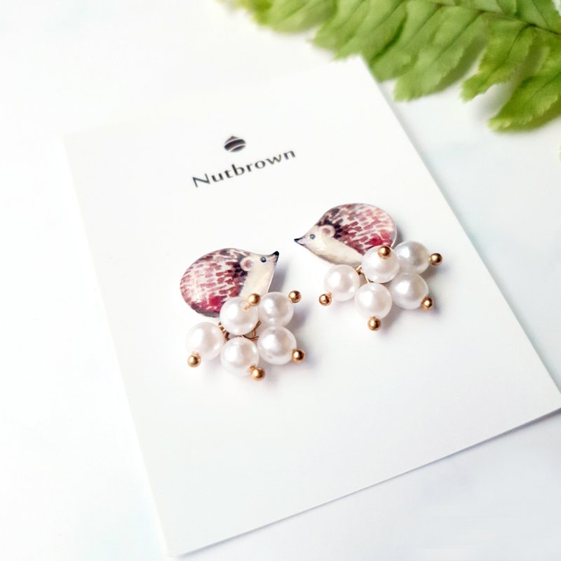 Animal Series-Little Hedgehog Pearl Earrings/ Clip-On - ต่างหู - เรซิน สึชมพู