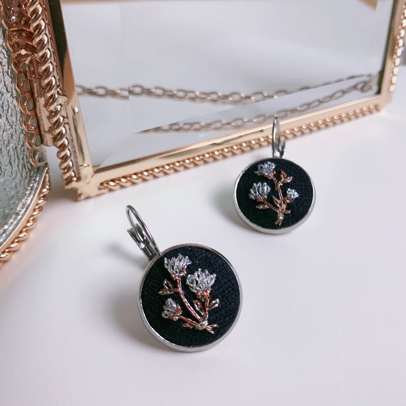 Huachenyuexi French earrings - ต่างหู - ไข่มุก 