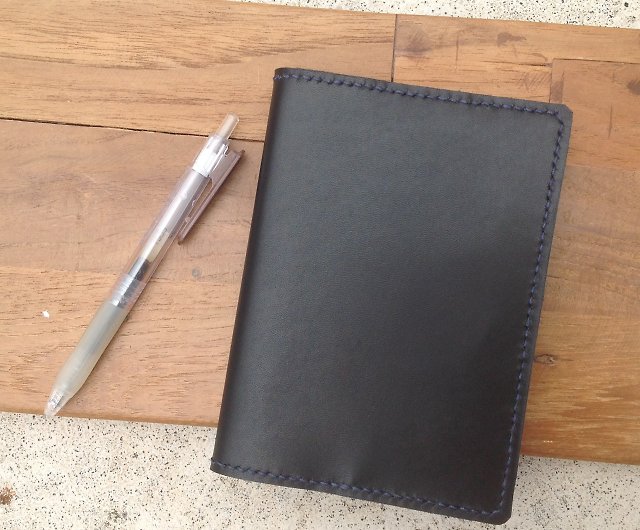 A6ノート 無印良品のブックカバー カードを入れる ペンで手縫い レザーブラック ショップ Sonotoki ノート 手帳 Pinkoi