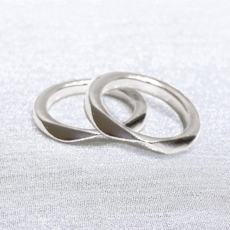 Metalworking Workshop 【Little Bevel Silver Ring】 Couple's Rings / Cultural Voucher Eligible / Foreign Language Instruction Available / Solo Participation Welcome - Metalsmithing/Accessories - Sterling Silver 