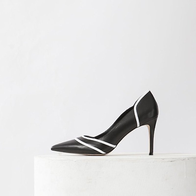 Rolling structure leather sharp pointed high heels black and white - รองเท้าส้นสูง - หนังแท้ สีดำ