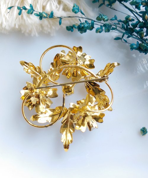 【美品】フランス 50’s クラシカル ブローチ ヴィンテージ 貴婦人 ストーン ヴィンテージジュエリー 西洋アンティークジュエリー 美しい白い