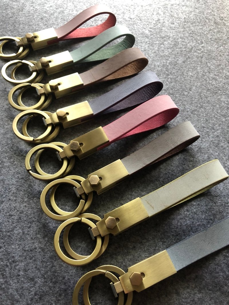 【Noname】雙環黃銅鑰匙圈 /客製化 / 情人節 / 婚禮 / 聖誕禮物 - 鑰匙圈/鎖匙扣 - 真皮 