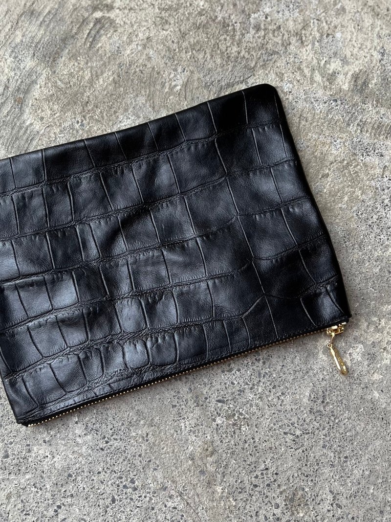 Thin skin Baina information bag black crocodile [LBT Pro] - Toiletry Bags & Pouches - Genuine Leather Black