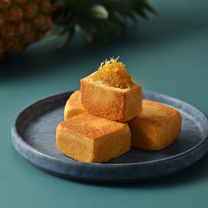 [Santong Han Fruits] Golden Pineapple Cake - designated souvenir for tourists (available on 8/12/18) - Snacks - Fresh Ingredients Orange