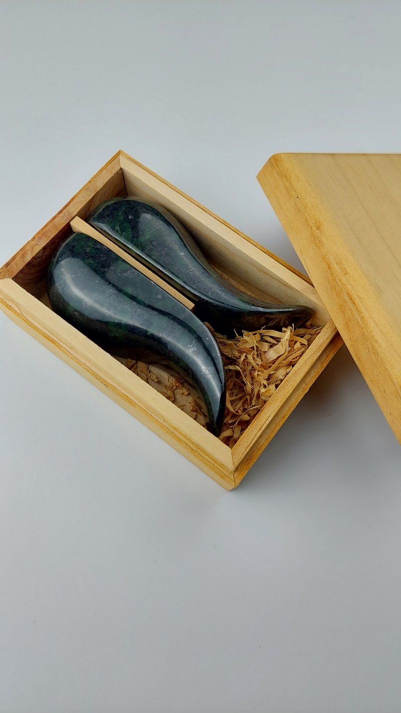 玉識形態【墨逸】台灣墨玉文創商品 - 其他 - 玉石 黑色